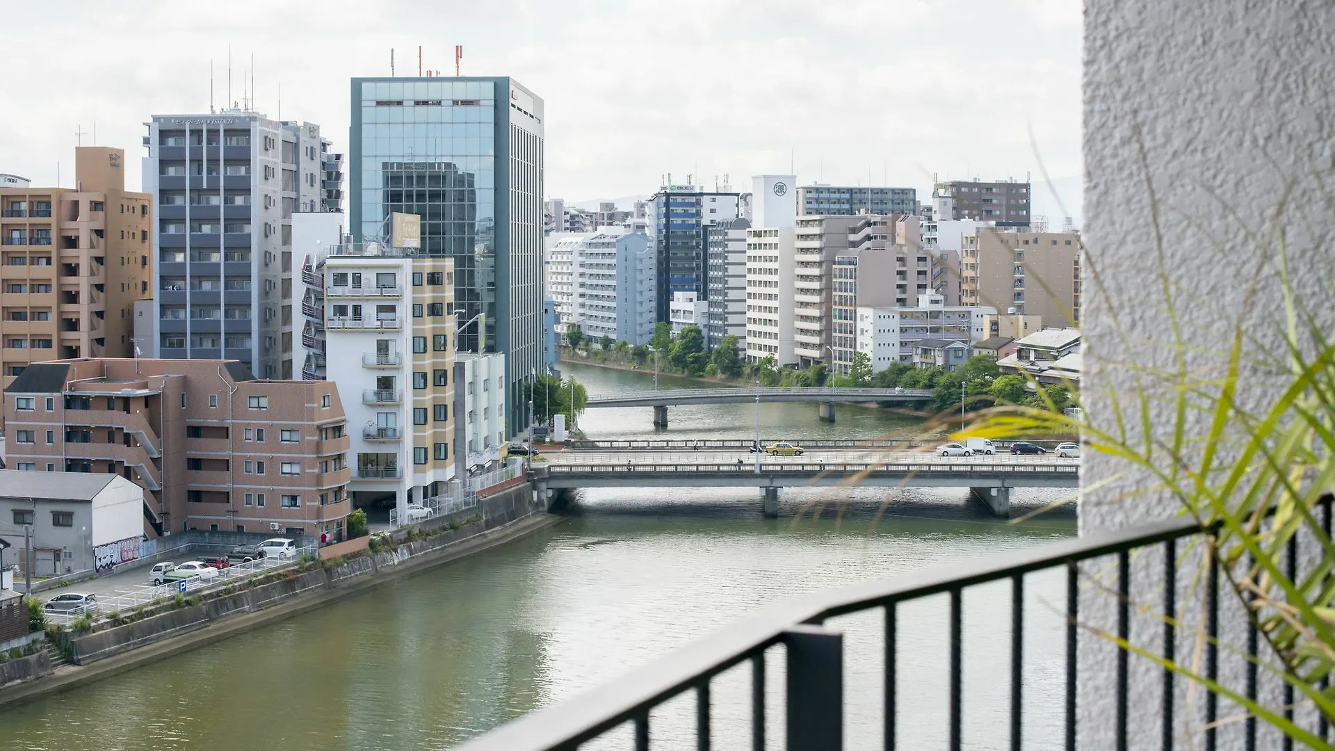 A Good Day Fukuoka Riverside Japán